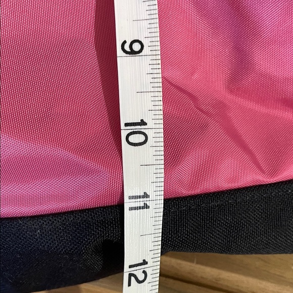 L.L.Bean Pink Black Travel Sports Bag Nylon Gym Duffel - Picture 15 of 15